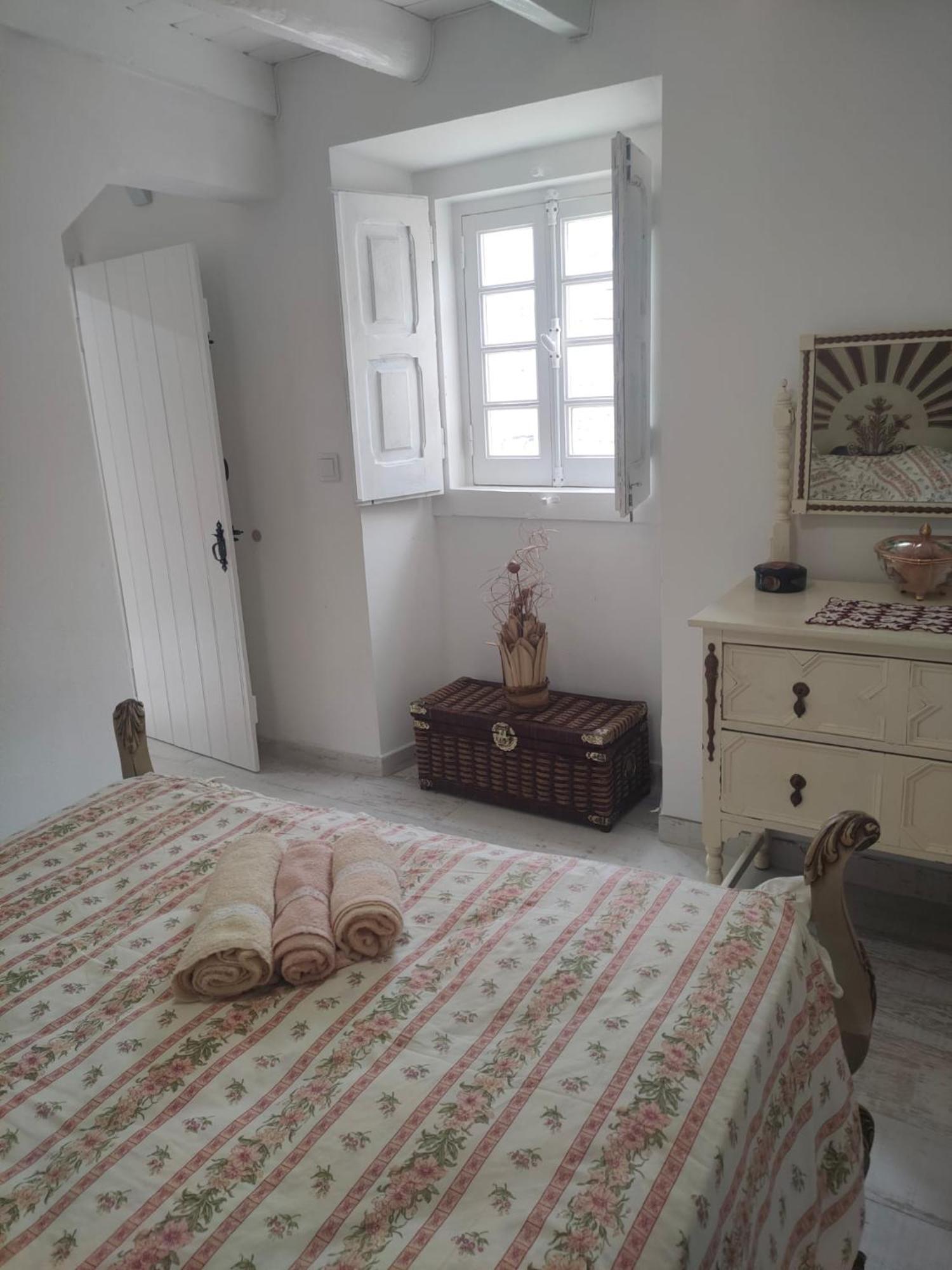 Casa Das Janelinhas - Cottage Near Sintra, Mafra, Ericeira Экстерьер фото