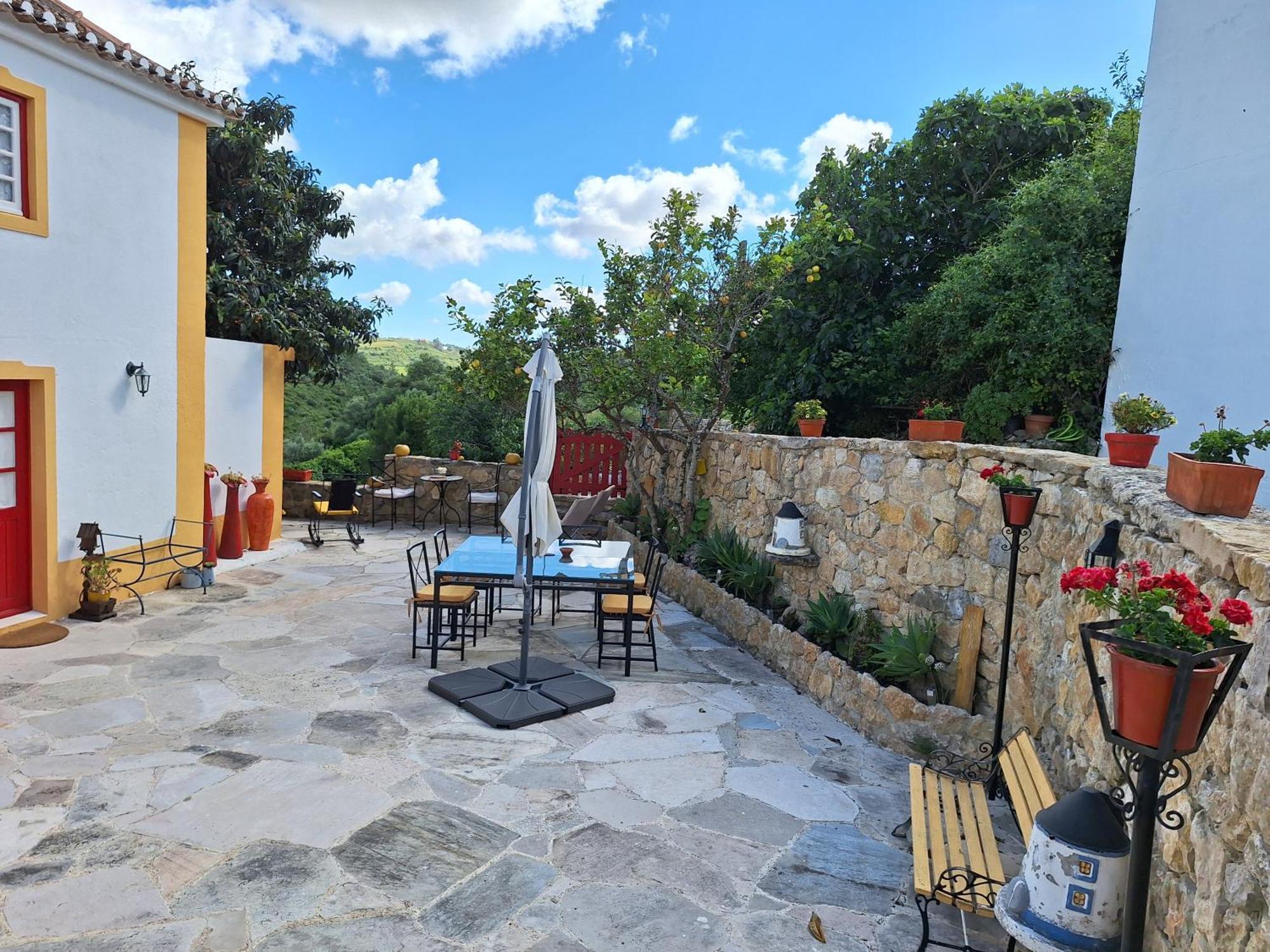 Casa Das Janelinhas - Cottage Near Sintra, Mafra, Ericeira Экстерьер фото