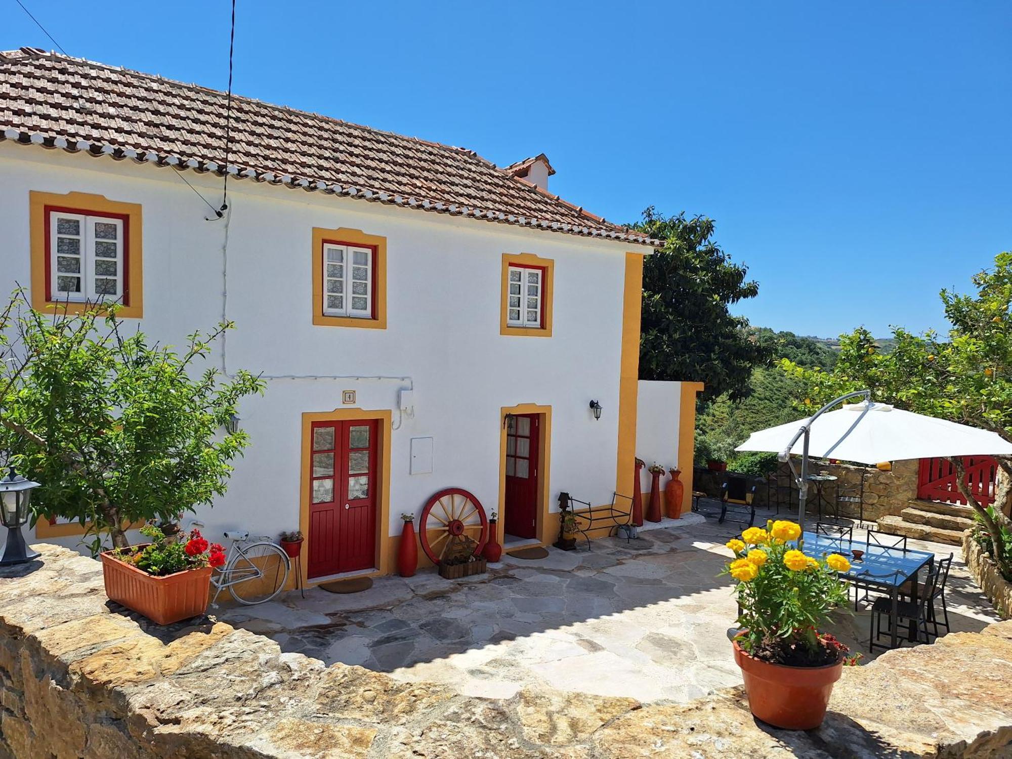 Casa Das Janelinhas - Cottage Near Sintra, Mafra, Ericeira Экстерьер фото